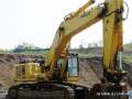 Komatsu PC650-7