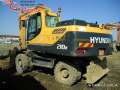   Hyundai R210W