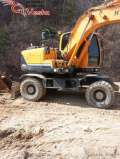   Hyundai R140W